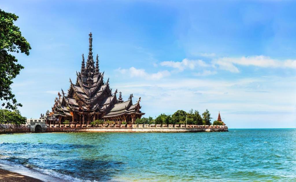 Le Cafe Royale Hotel Pattaya Luaran gambar